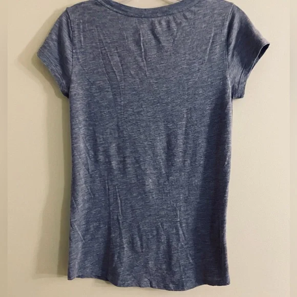 PINK Victoria’s Secret Light Grey Short Sleeve Scoop Neck Pajama Top Size Small - Picture 3 of 4